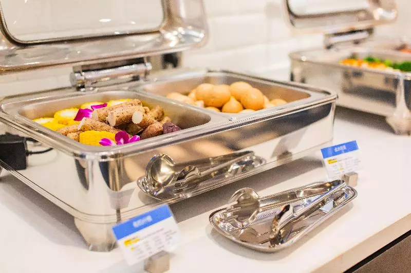 ホテル Holiday Inn Express Jiangmen Jianghai By Ihg