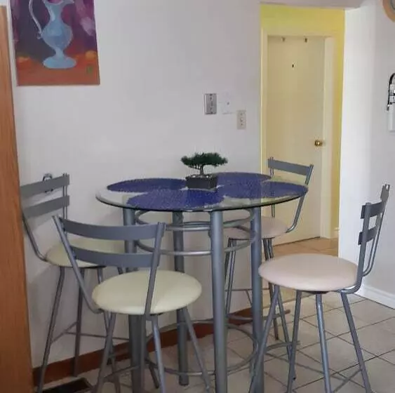 Majatalo Mcmaster Accommodations