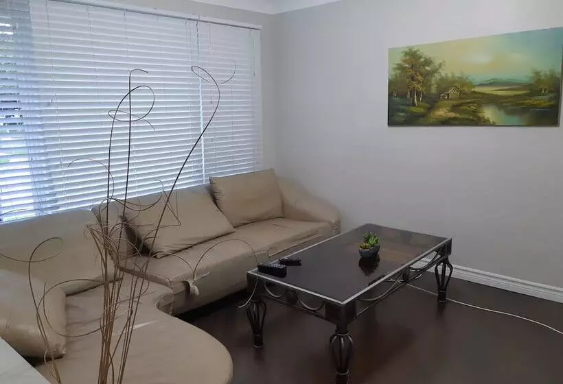 Majatalo Mcmaster Accommodations