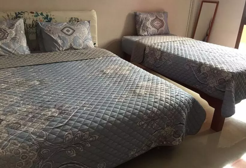 پانسیون Smile Home Guesthouse