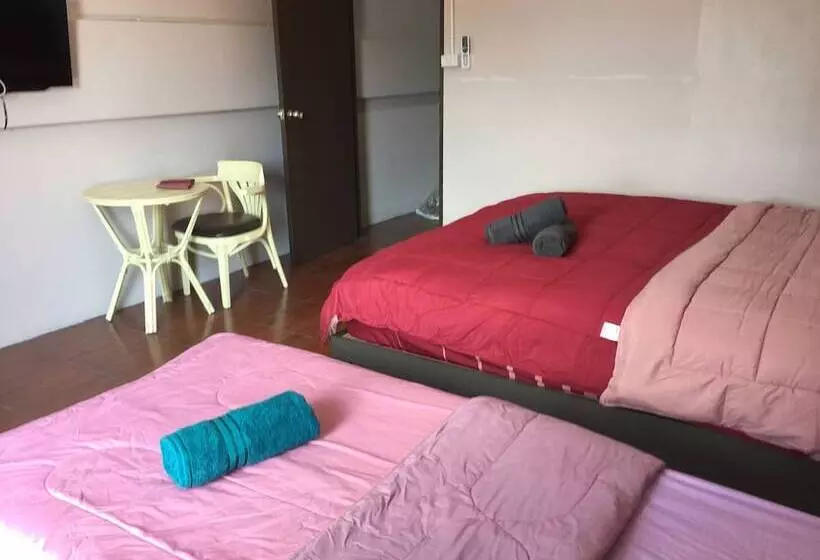 پانسیون Smile Home Guesthouse