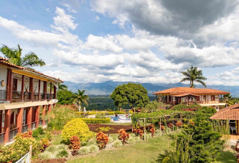 Tucurinca Hotel & Spa