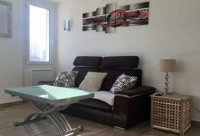 Cosy T2 Port De Toulon Stade Mayol Clim, Wifi Gratuit