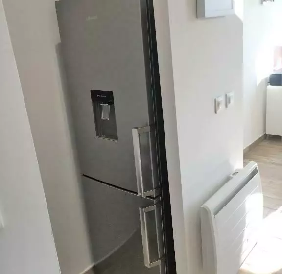 Cosy T2 Port De Toulon Stade Mayol Clim, Wifi Gratuit