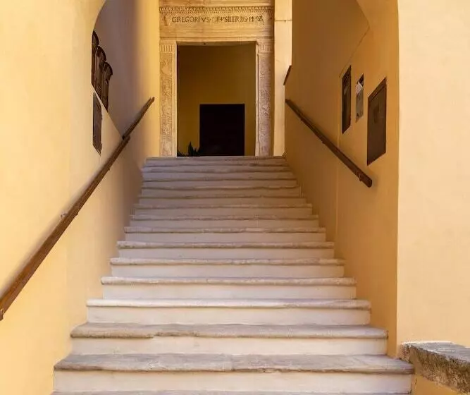 ベッドアンドブレックファースト Dimora Storica Lo Svevo