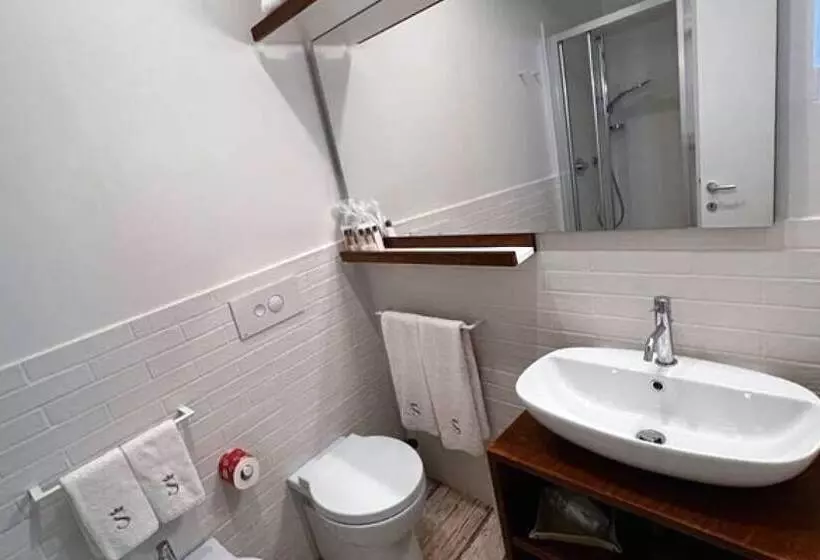 ベッドアンドブレックファースト Dimora Storica Lo Svevo