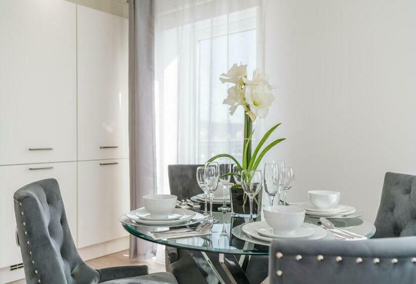 Deanery Court Vittrum Suites