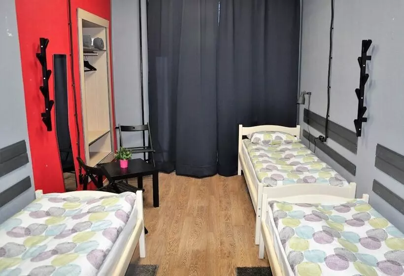 Good Night Rooms & Hostel