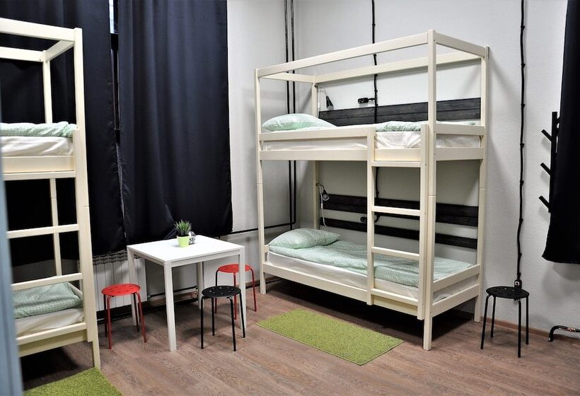 Good Night Rooms & Hostel