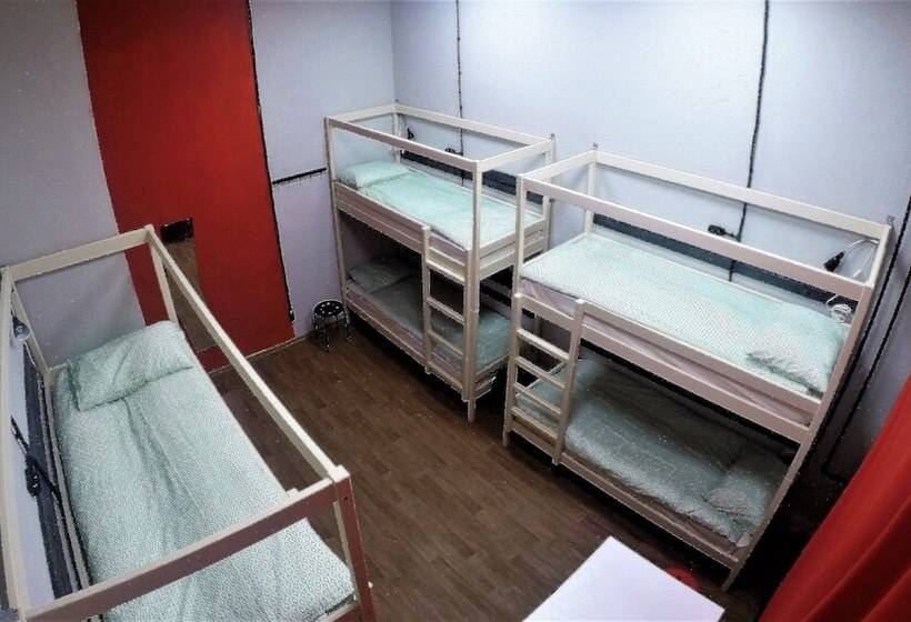 Good Night Rooms & Hostel