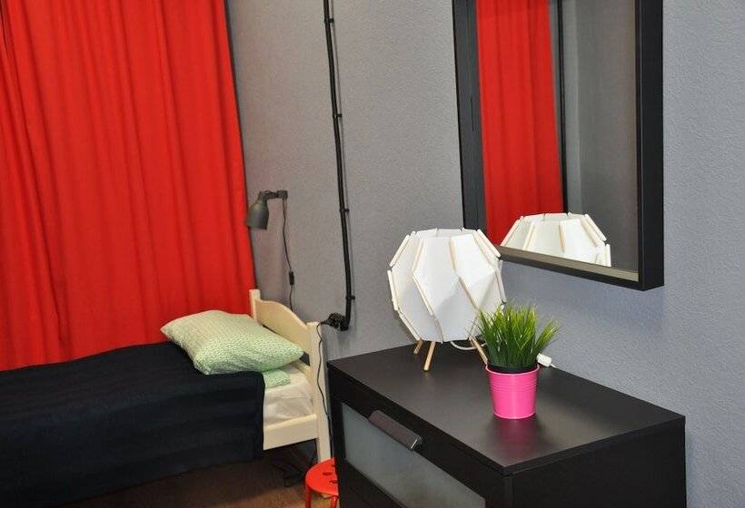 Good Night Rooms & Hostel