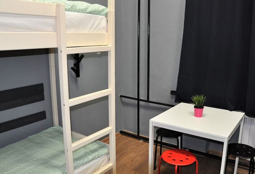 Good Night Rooms & Hostel