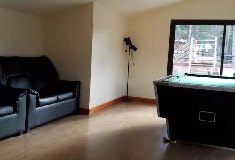 ホテル Camping Repòs Del Pedraforca