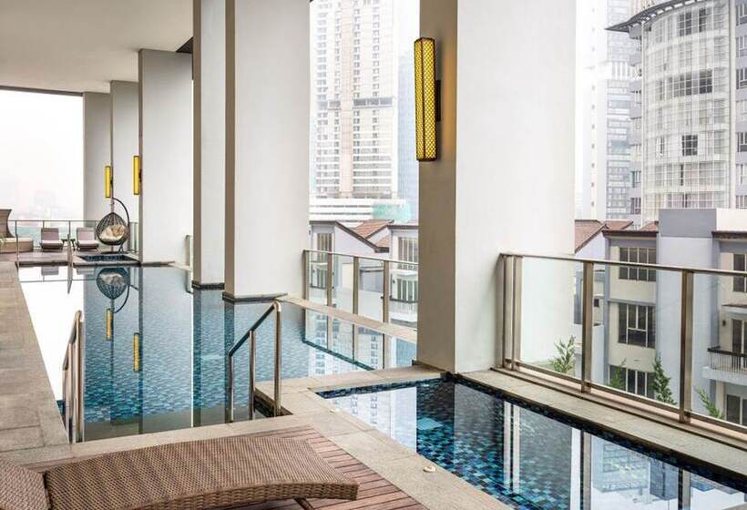 فندق Mangkuluhur Residences By Lorin