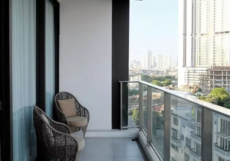 ホテル Mangkuluhur Residences By Lorin