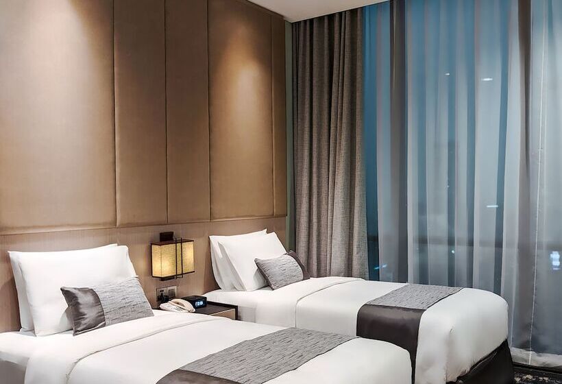 فندق Mangkuluhur Residences By Lorin