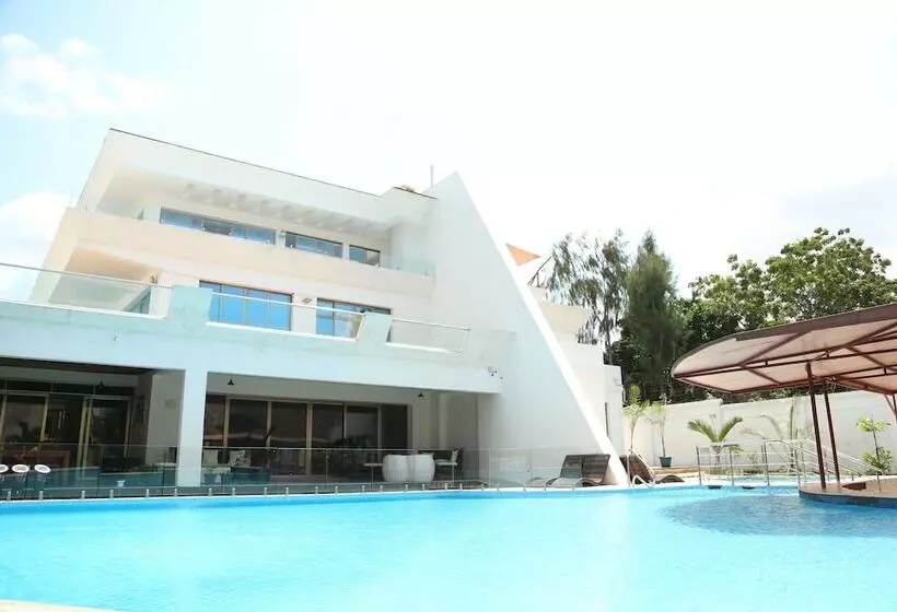 Hotelli Seaclusion Diani