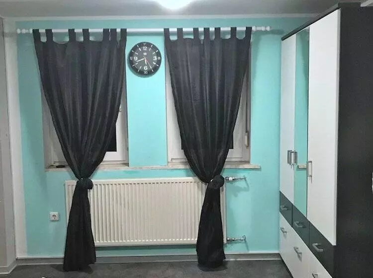 Mixie Home