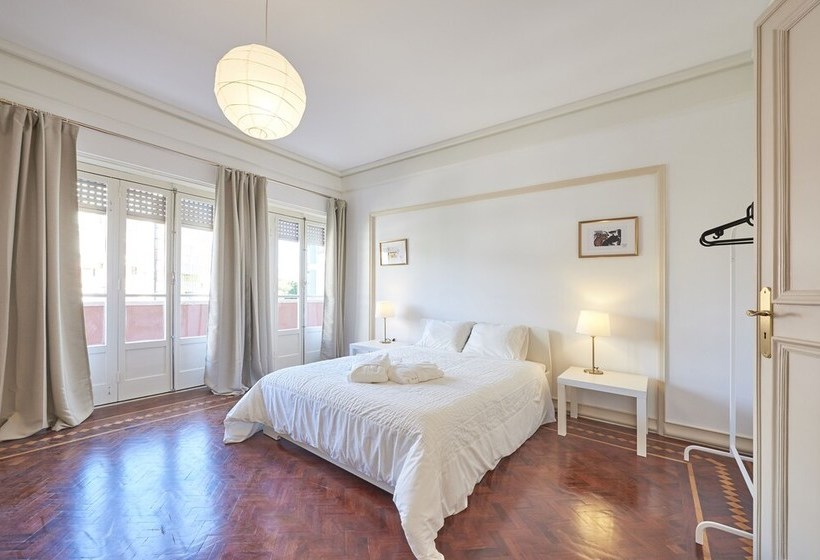 Pensiune Campo Pequeno Prestige