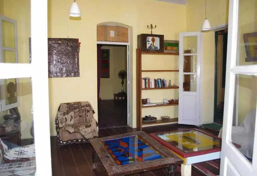 پانسیون Maison Augustin Ly