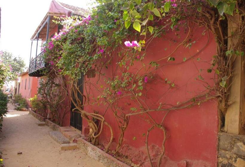 پانسیون Maison Augustin Ly