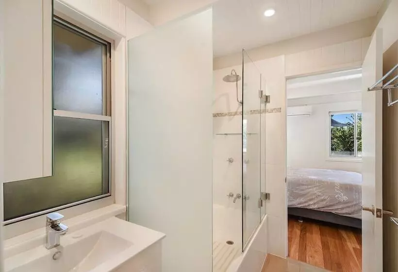 Peregians Viewing Deck, 324 David Low Way, Peregian Beach, Noosa Area