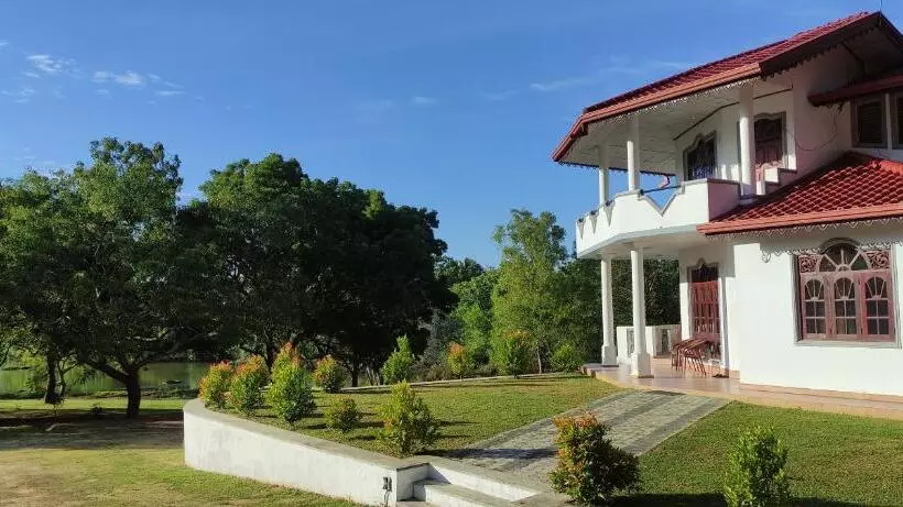 Hotelli Grand Villa Kalametiya