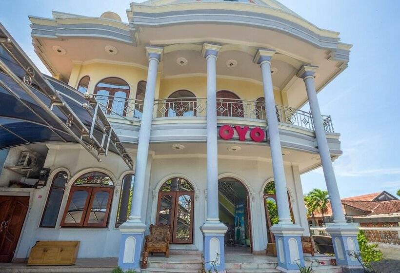 בית מלון כפרי Oyo 2848 Senaz Guesthouse