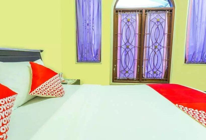 هتل Oyo 2848 Senaz Guesthouse