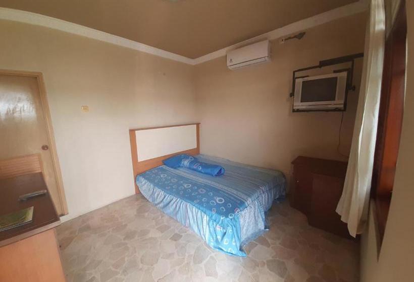בית מלון כפרי Oyo 2858 Vafa Guesthouse