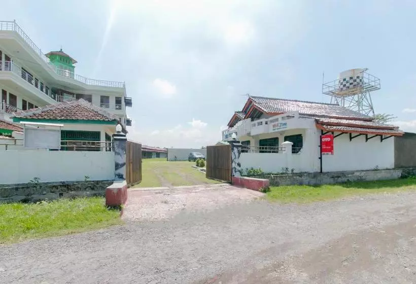ホテル Oyo 2858 Vafa Guesthouse