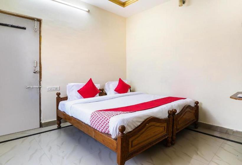 هتل Oyo 65430 Ysr Residency
