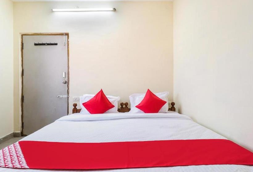 هتل Oyo 65430 Ysr Residency