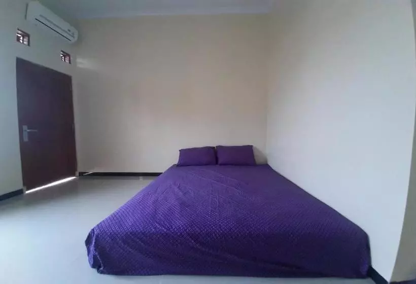 ホテル Spot On 2790 Bintang Selatan Syariah