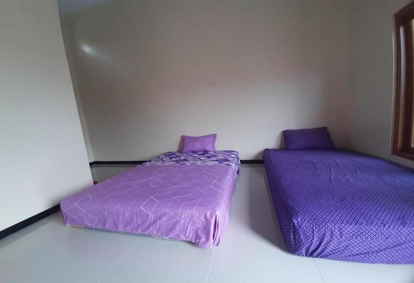 בית מלון כפרי Spot On 2790 Bintang Selatan Syariah