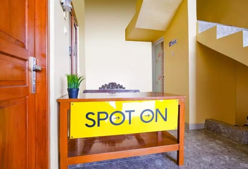 ホテル Spot On 2790 Bintang Selatan Syariah