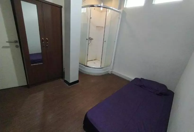 ホテル Oyo 2625 Pondok Penginapan Patradisa