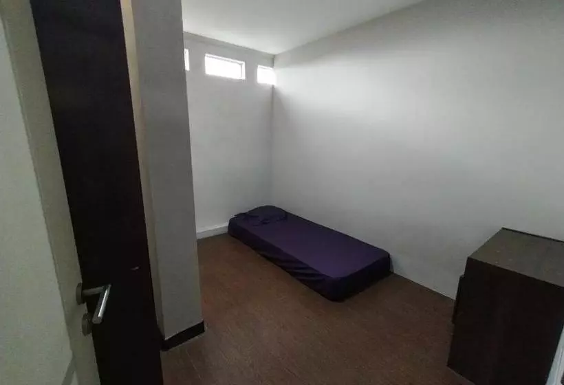 ホテル Oyo 2625 Pondok Penginapan Patradisa