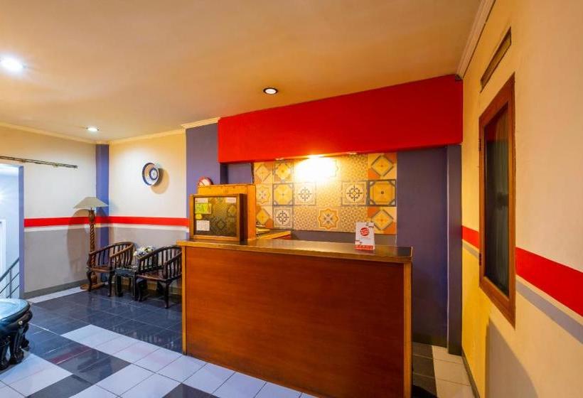 Hotel Oyo 2625 Pondok Penginapan Patradisa