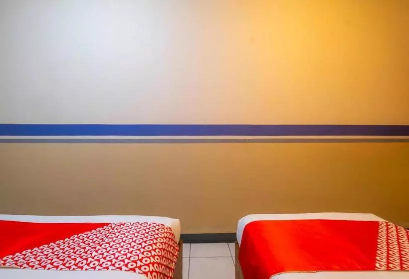 ホテル Oyo 2625 Pondok Penginapan Patradisa