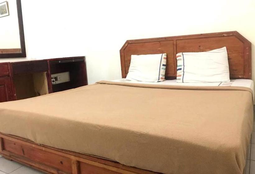 Hotel Oyo 2787 Wisma Guci Kencana