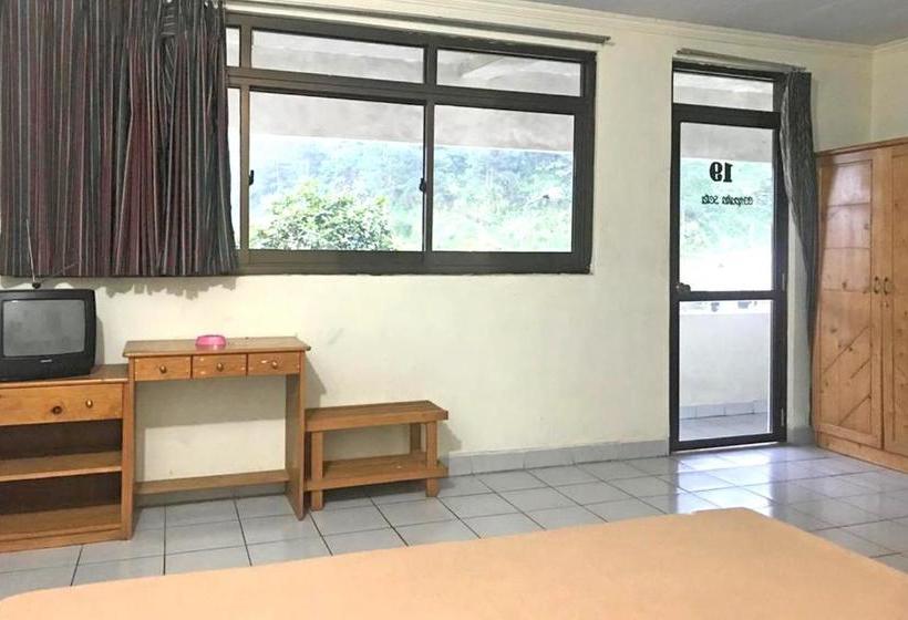 Hotel Oyo 2787 Wisma Guci Kencana