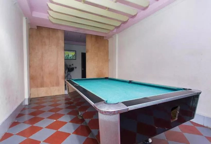 Hotelli Oyo 2787 Wisma Guci Kencana