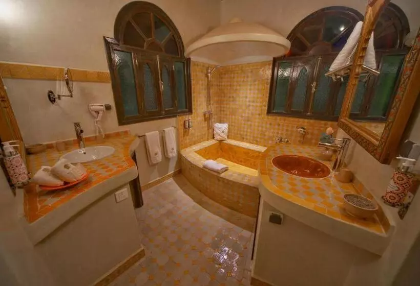 ホテル Oz Palace Ouarzazate & Spa