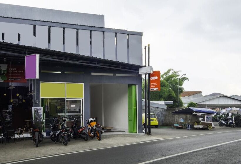 Szálloda Siliwangi Guest House Syariah Tasikmalaya Mitra Reddoorz