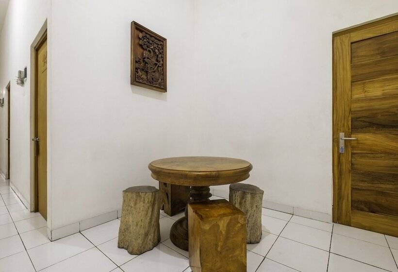 Szálloda Siliwangi Guest House Syariah Tasikmalaya Mitra Reddoorz