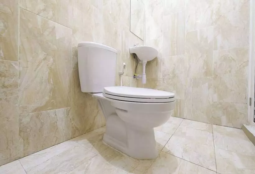 Hotelli Siliwangi Guest House Syariah Tasikmalaya Mitra Reddoorz