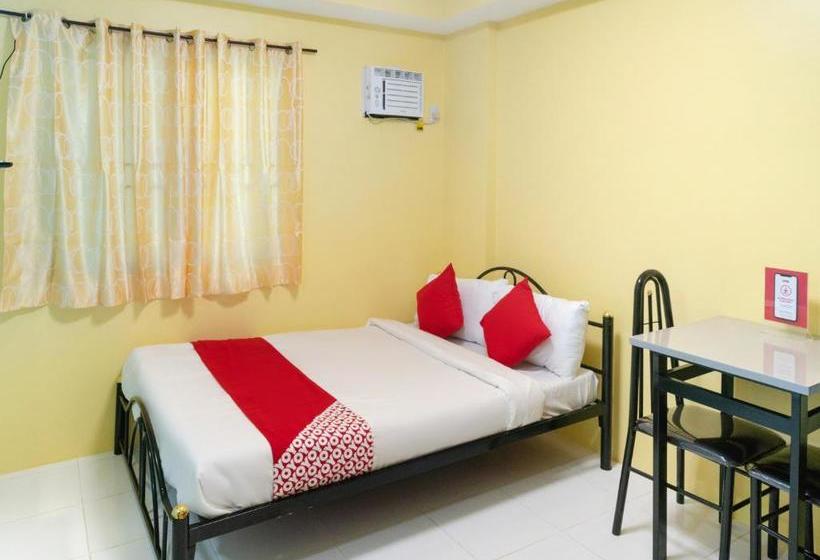 בית מלון כפרי Yellow Pad