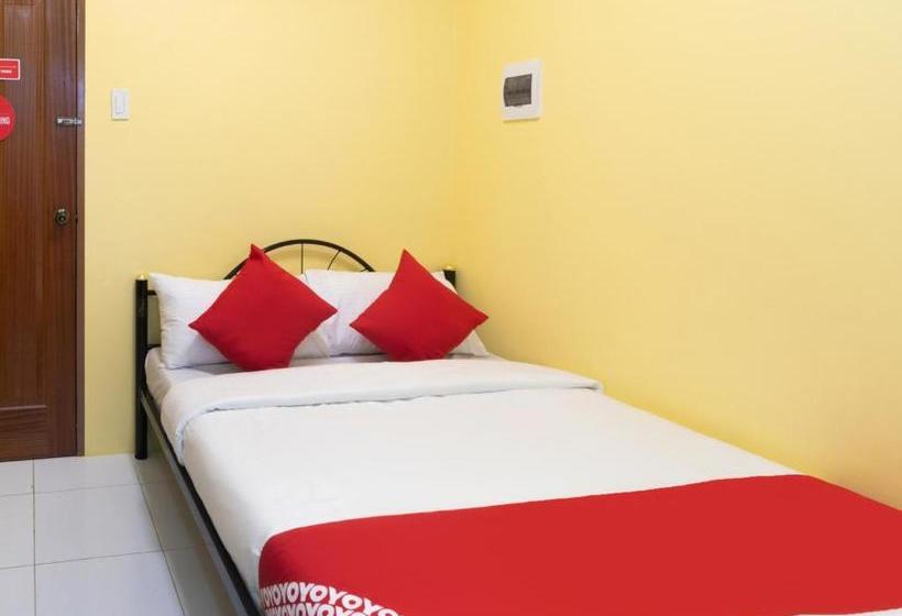 בית מלון כפרי Yellow Pad