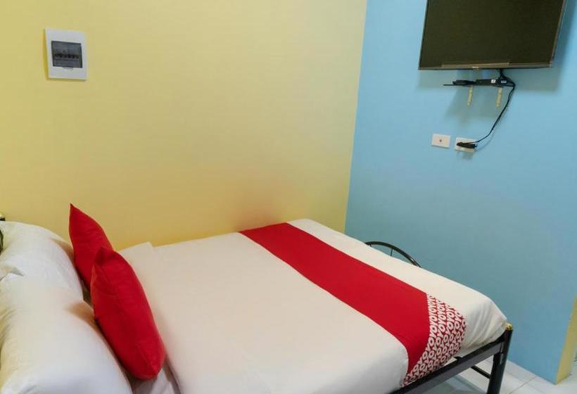 בית מלון כפרי Yellow Pad